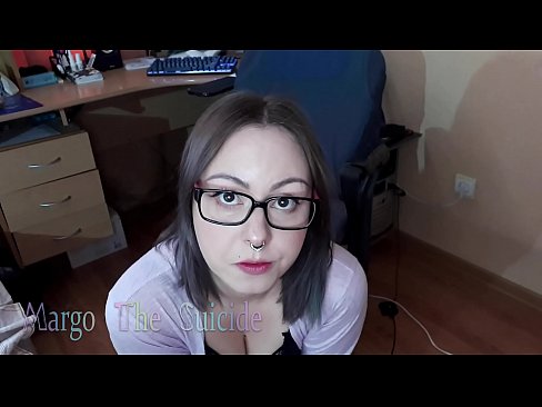 ❤️ Sexy meisje met bril zuigt Dildo diep op camera ❤❌  Sex at nl.osagoassist.ru ❤