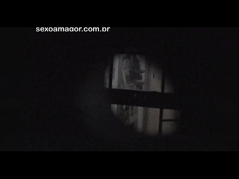 ❤️ Blondie wordt stiekem gefilmd door een voyeur uit de buurt, verstopt achter holle bakstenen ❤❌  Sex at nl.osagoassist.ru ❤