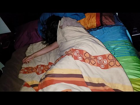 ❤️ Stiefzoon die zijn jonge stiefmoeder berispt terwijl ze slaapt. ❤❌  Sex at nl.osagoassist.ru ❤